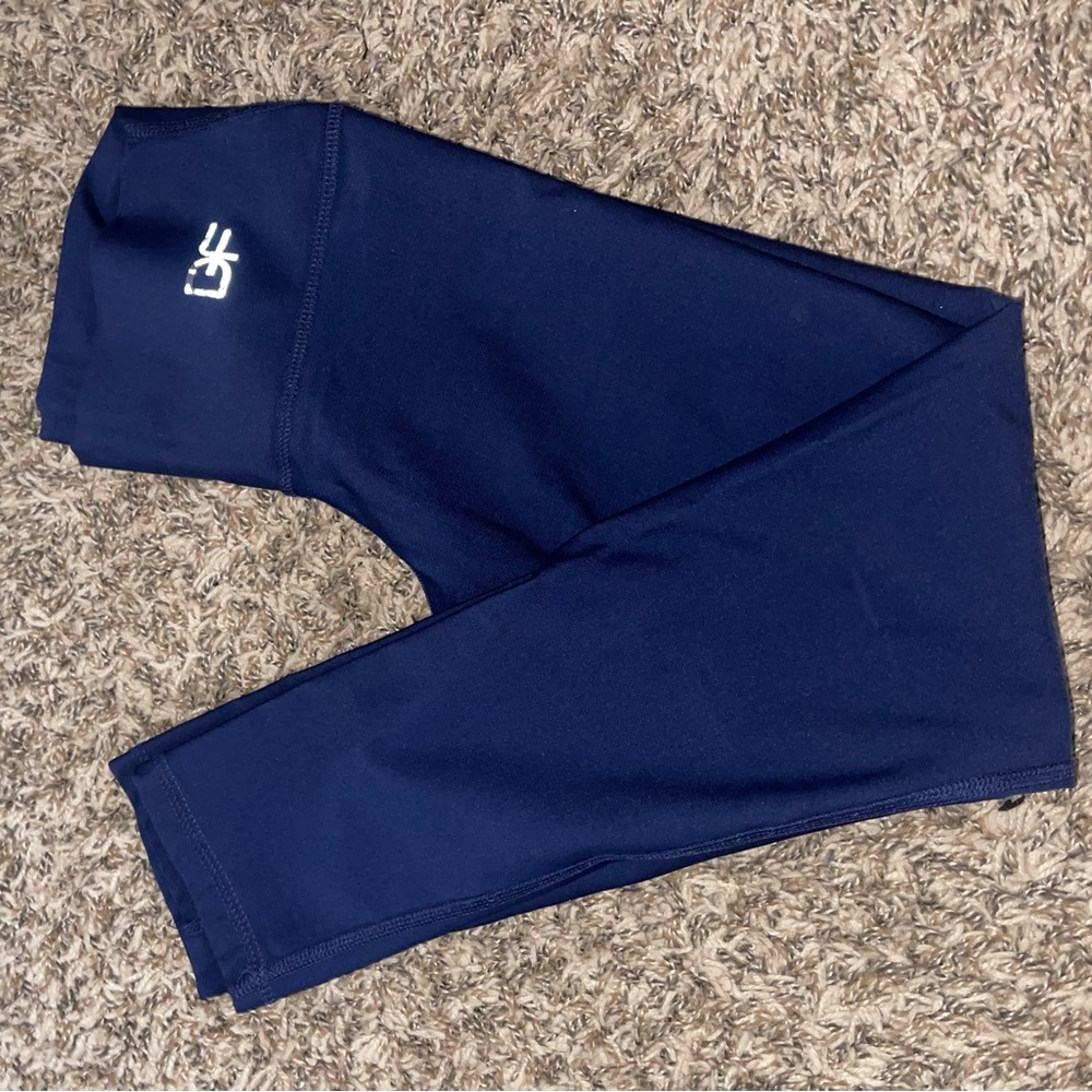 df colombian brand leggings super stretchy and make your body looks amazing